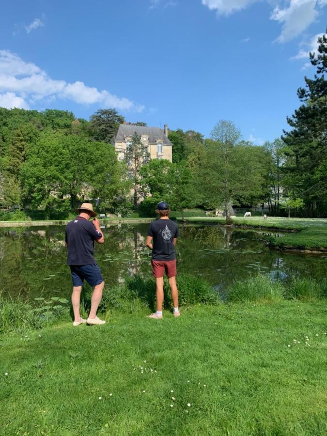 Gite Familial Chateau La Roche Racan Saint-Paterne-Racan Экстерьер фото